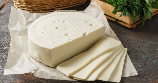 Сыр сулугуни – описание продукта, рецепты жареного, копченого и запеченного сыра