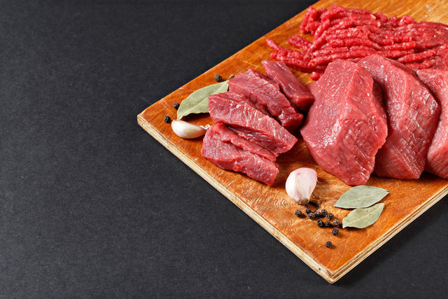 Составление комбинаций разного мяса для фарша — один из секретов вкусных блюд