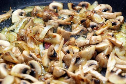 Паста с грибами. Ингредиенты (2 порции)